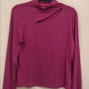 Kasha Stretchy mid length turtle neck size M NWT